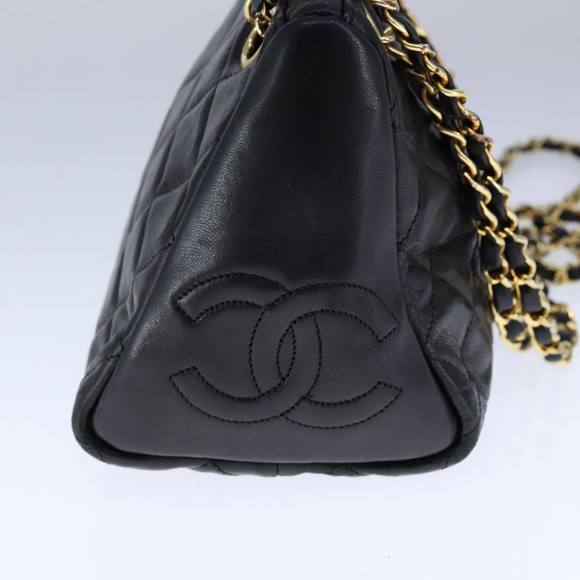 CHANEL Matelasse Chain Shoulder Bag Lamb Skin Black Gold CC Auth 109056 - Picture 3 of 16